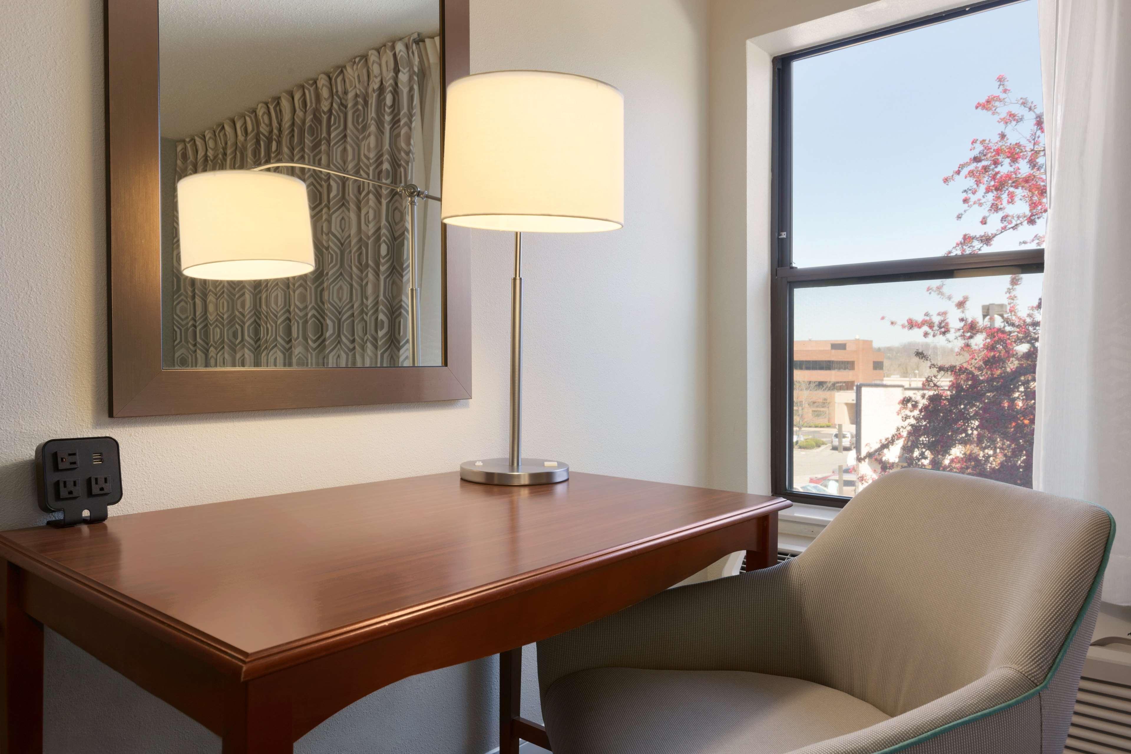 Hampton Inn זנסוויל מראה חיצוני תמונה