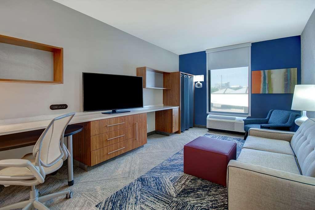 Hampton Inn זנסוויל חדר תמונה