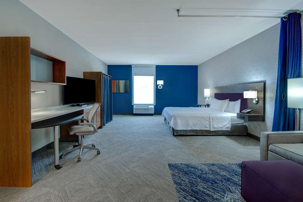 Hampton Inn זנסוויל חדר תמונה